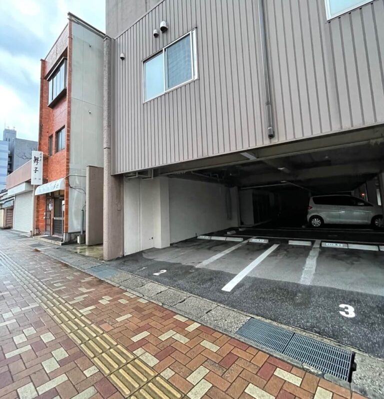 孤独のグルメの富山市ロケ地居酒屋舞子聖地巡礼これが500円コスパ最高カニ面おでん 富山やちゃ