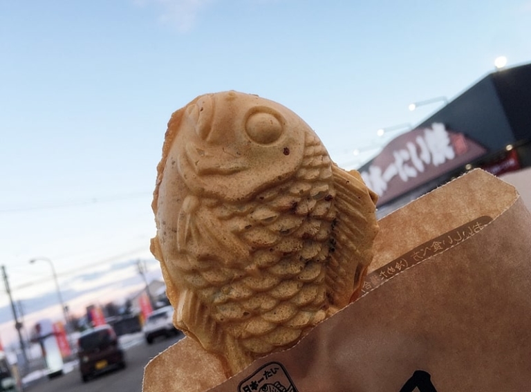 【日本一たい焼き＠富山高岡店】高岡市戸出に北陸初上陸！天然鯛焼きは薄皮パリパリで美味しい！カスタード味も出たよ♪ 富山やちゃ